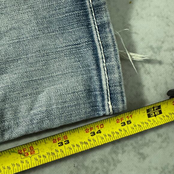 BKE Sabrina Bootcut Jeans Medium Wash Distressed - Size: 32x35 - Picture 9 of 9